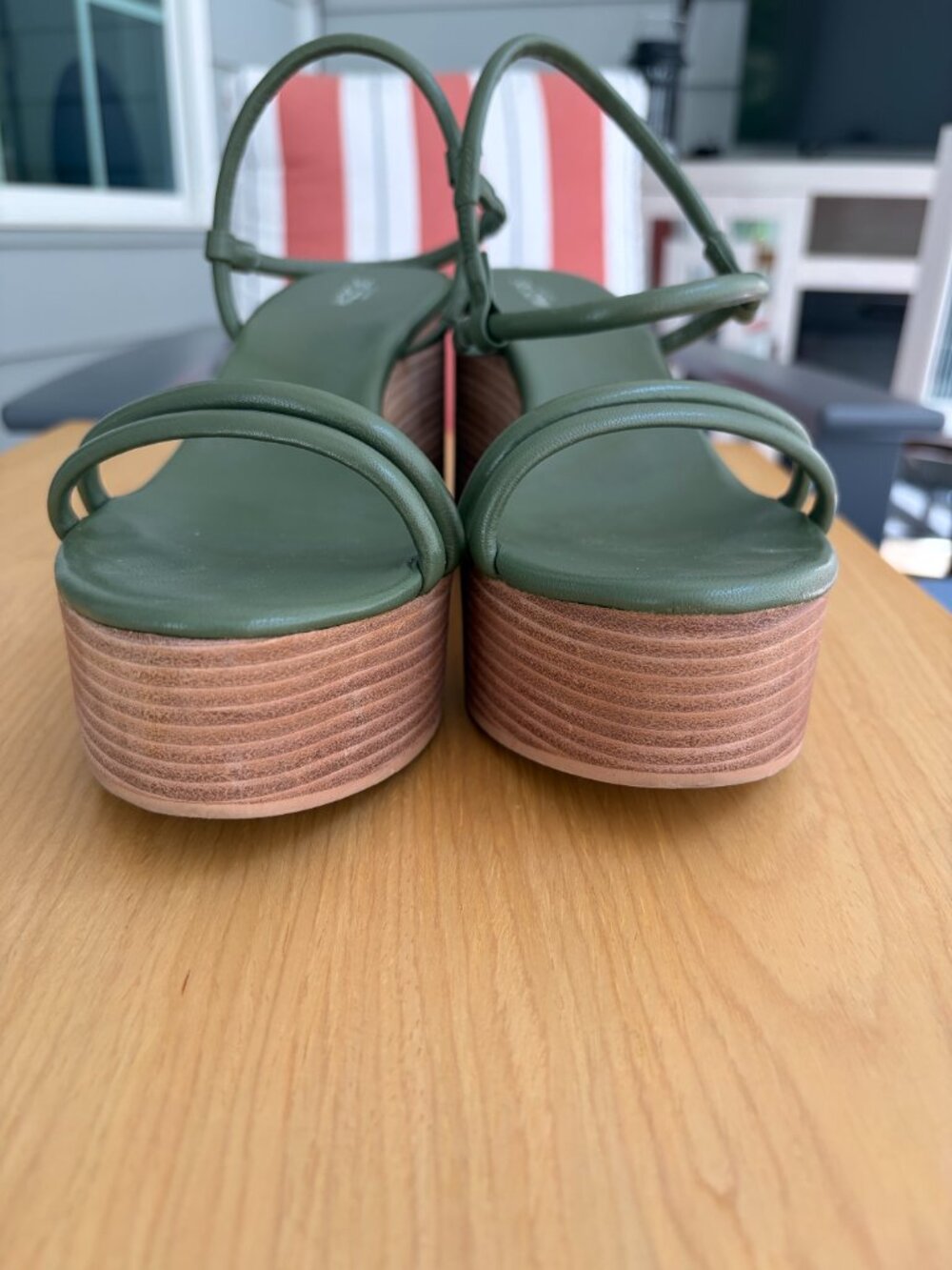 Kate Spade Saturday 2013 Archival Olive Green Strappy Platform Sandals Sz 8.5